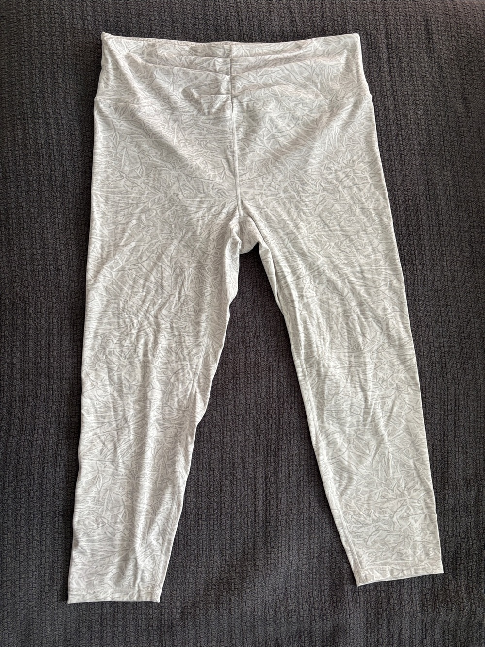 ZYIA active women’s Light Gray Printed Stretch Leggings - Picture 1 of 6